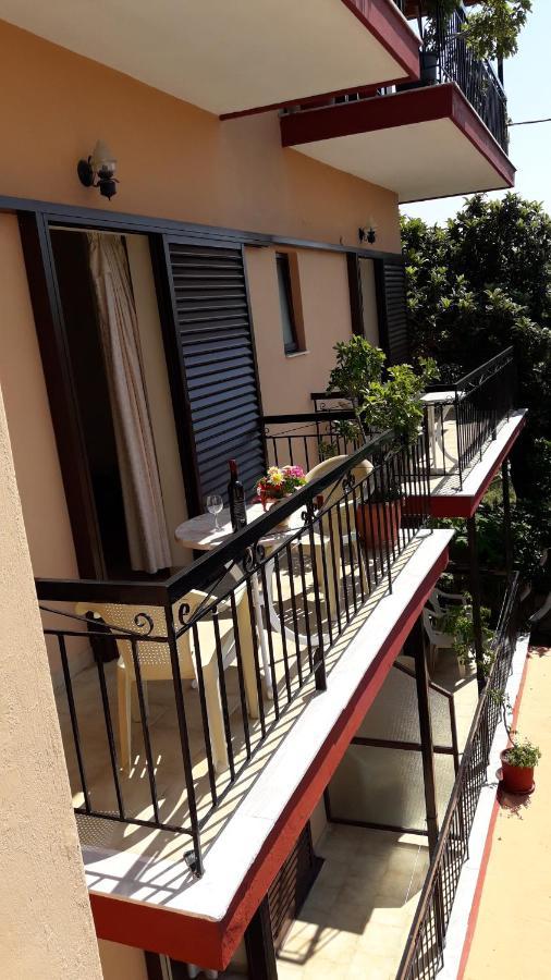 Vasiliki See View Apartments Mparmpati Eksteriør billede