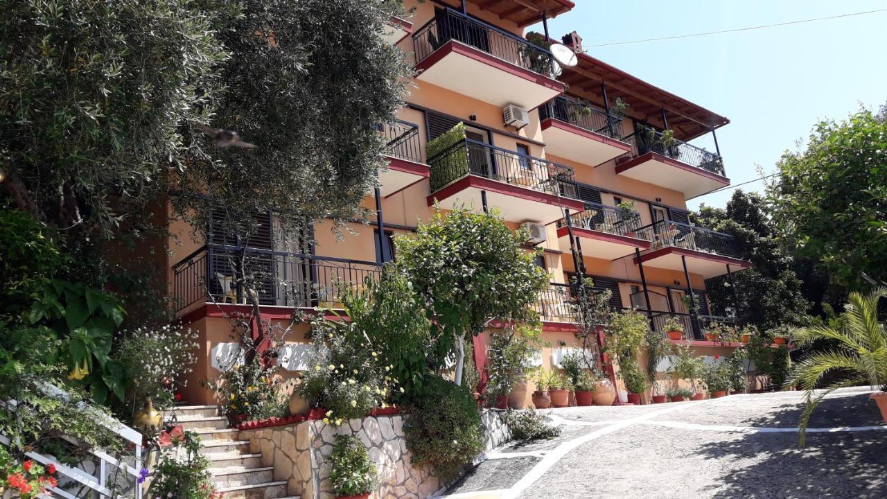 Vasiliki See View Apartments Mparmpati Eksteriør billede