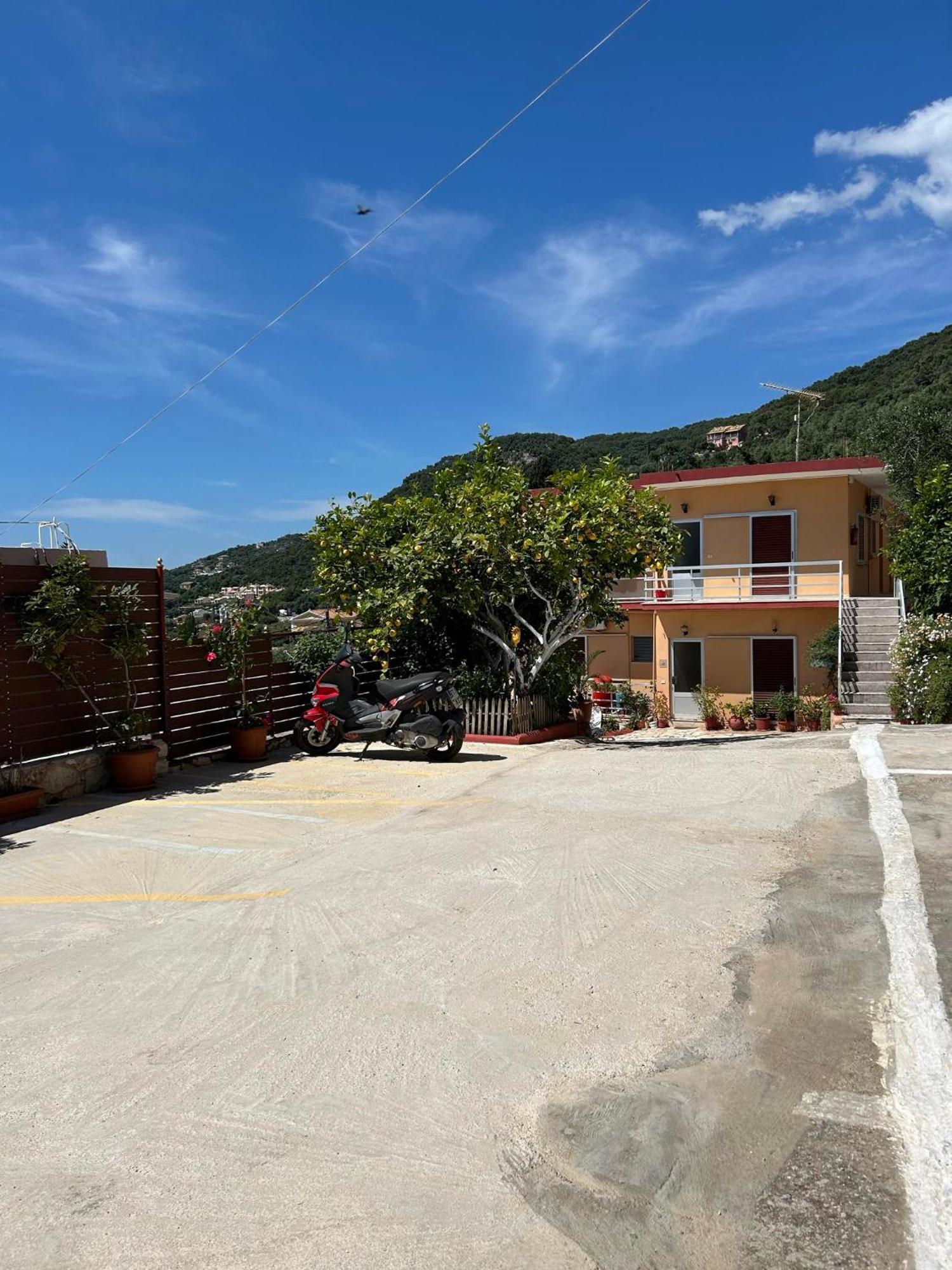 Vasiliki See View Apartments Mparmpati Eksteriør billede